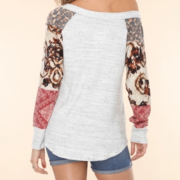 🔥Heather Gray Raglan Style - Picture 6 of 7